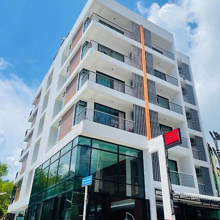 Coco Boutique Hotel Patong Exteriör bild