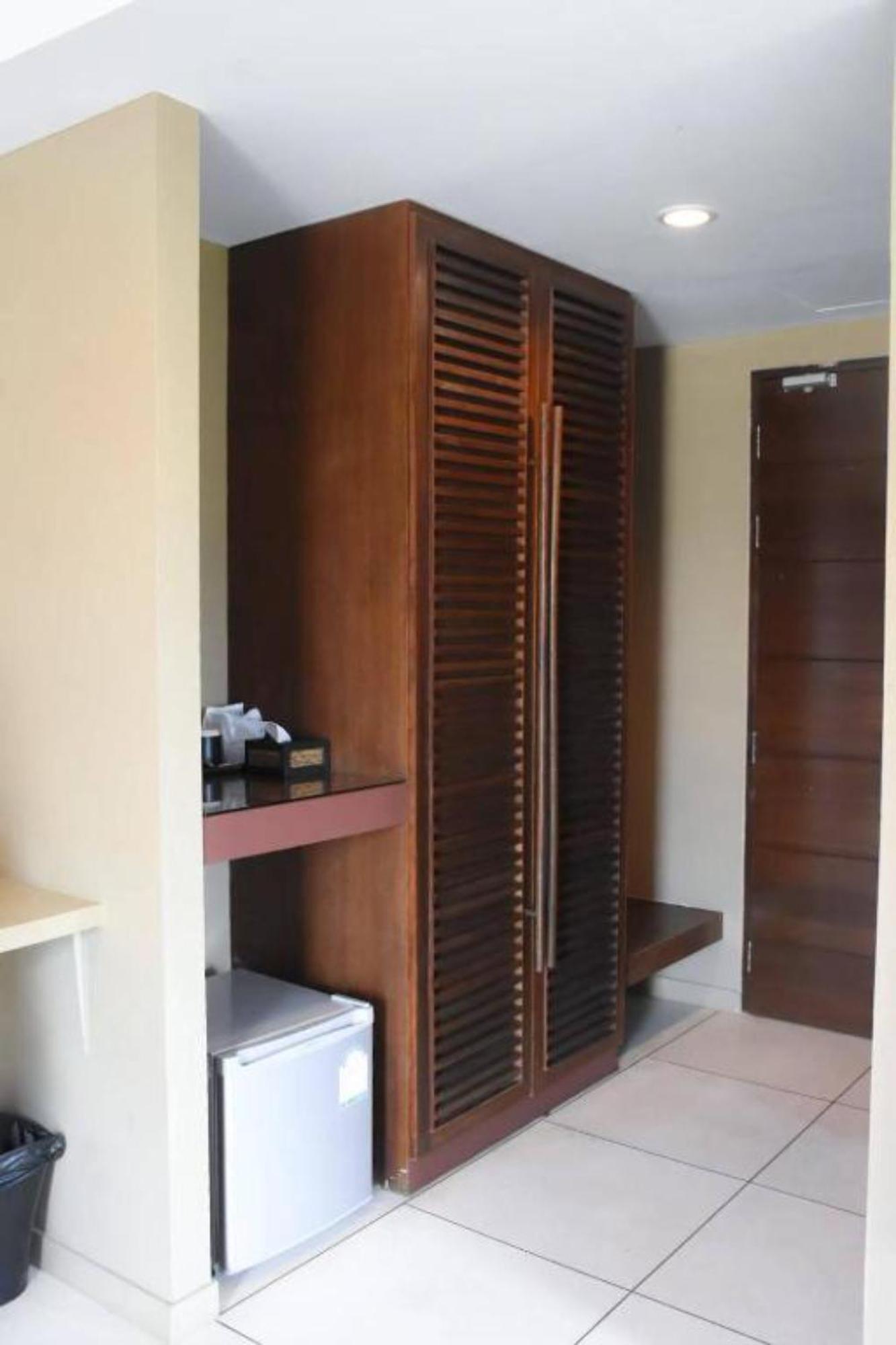 Coco Boutique Hotel Patong Exteriör bild