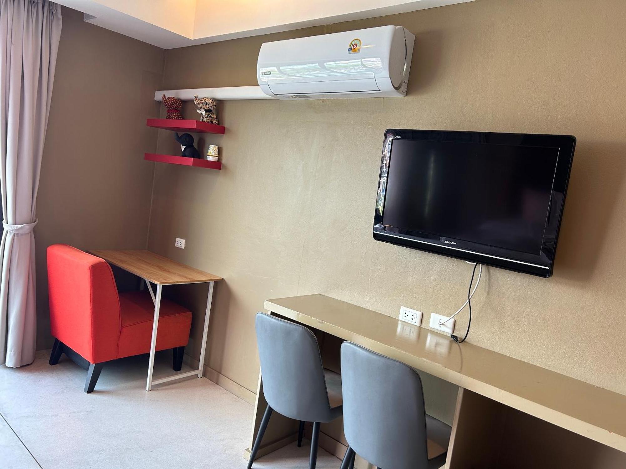 Coco Boutique Hotel Patong Rum bild
